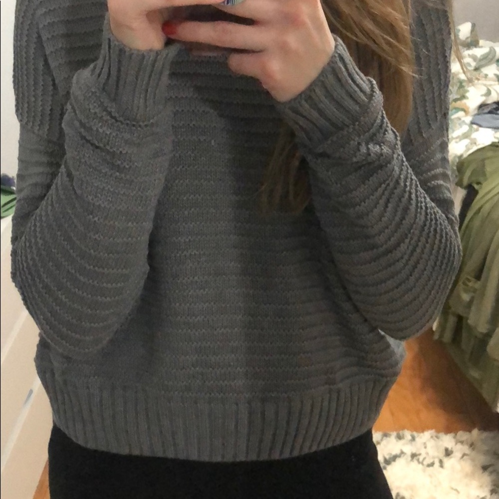 Gray Cable Knit Sweater - Picture 3 of 4